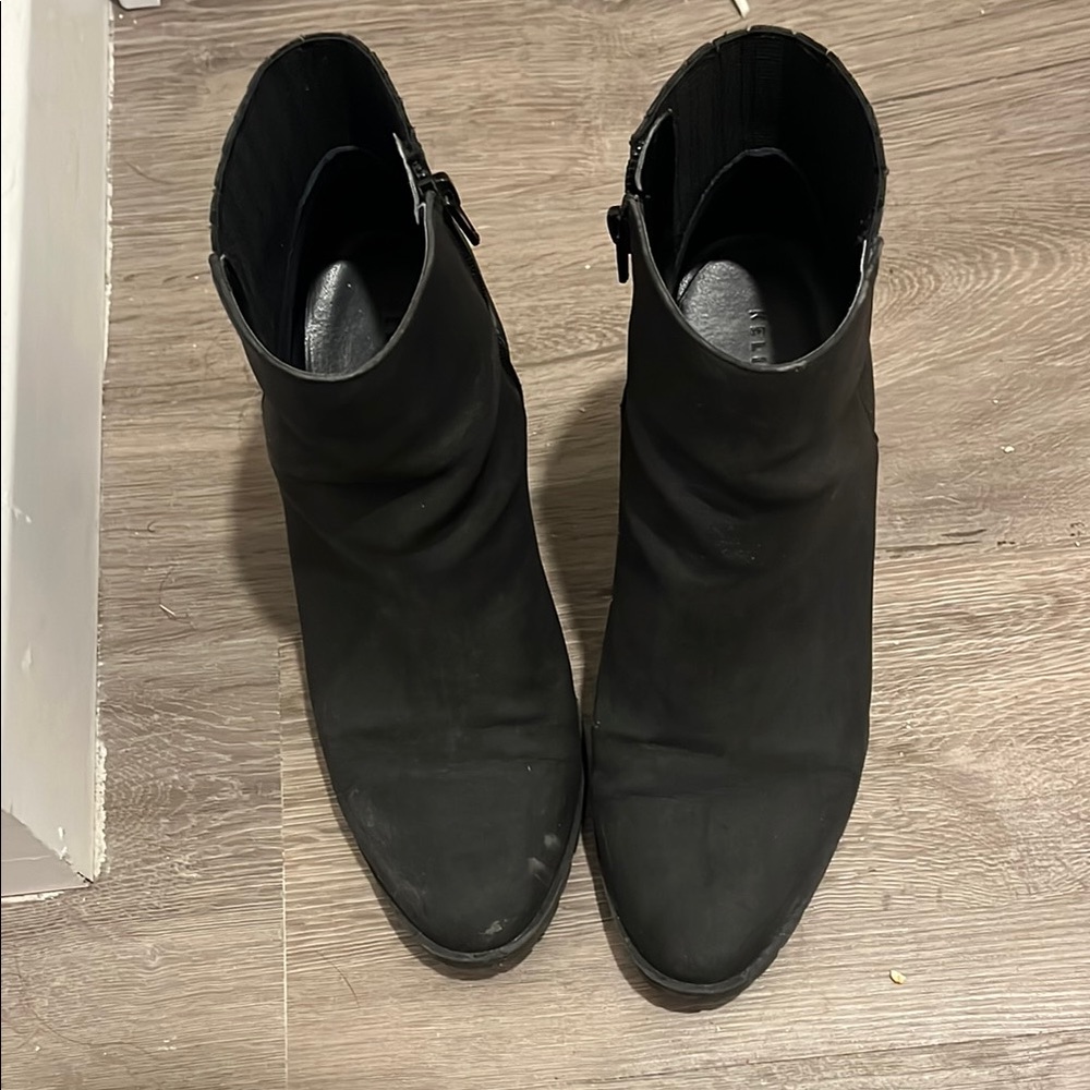 Kelly & Katie Black Ankle Booties with Sleek Design